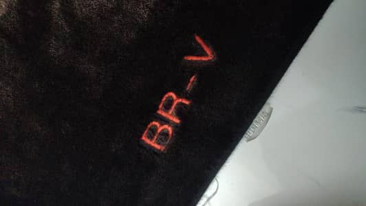BR-v Dashboard Carpet