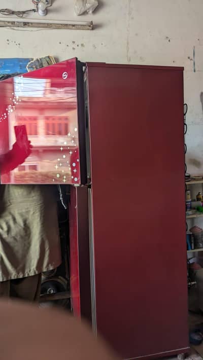 pel fridge Glass door good condition good condition