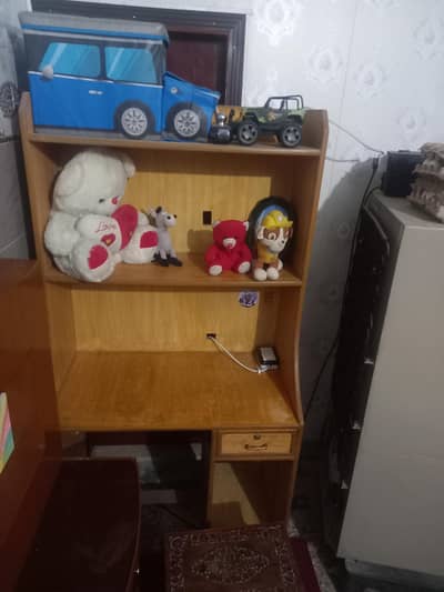 Brand New Computer  Table and Toys Showcase   چار بجے کےبعدکال کریں