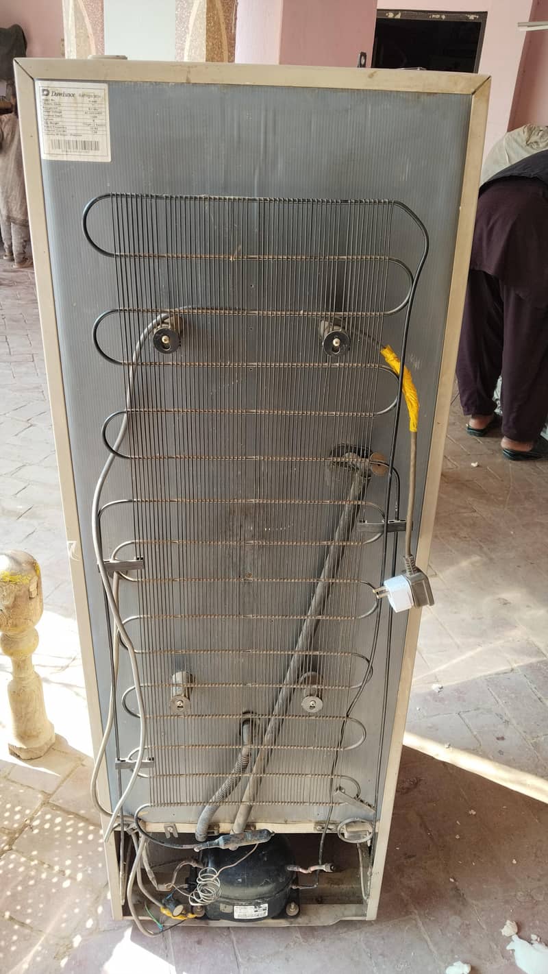 ریفریجریٹر 1