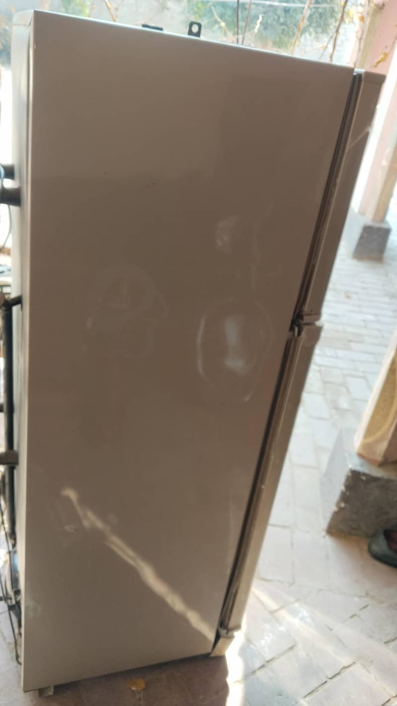 ریفریجریٹر 2