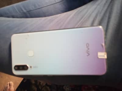 vivo y17