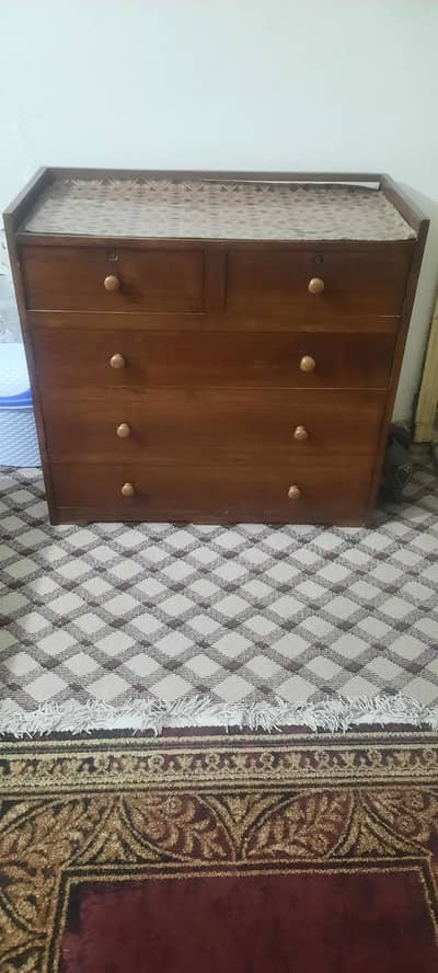 Chest of Drawers + wall Mirror