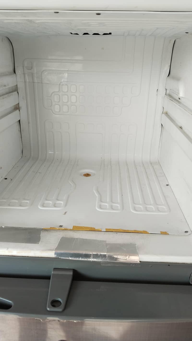 ریفریجریٹر 2