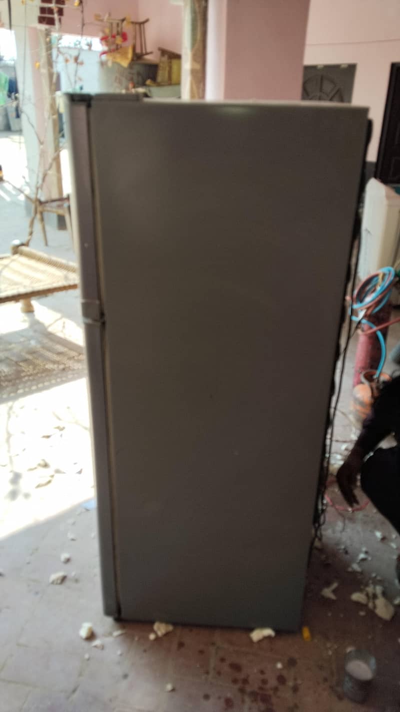 ریفریجریٹر 6