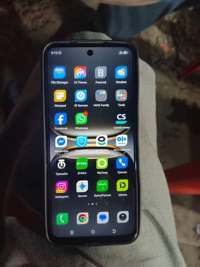 Tecno spark 40 6+6/128 gb charger and box available hai just 1 month u