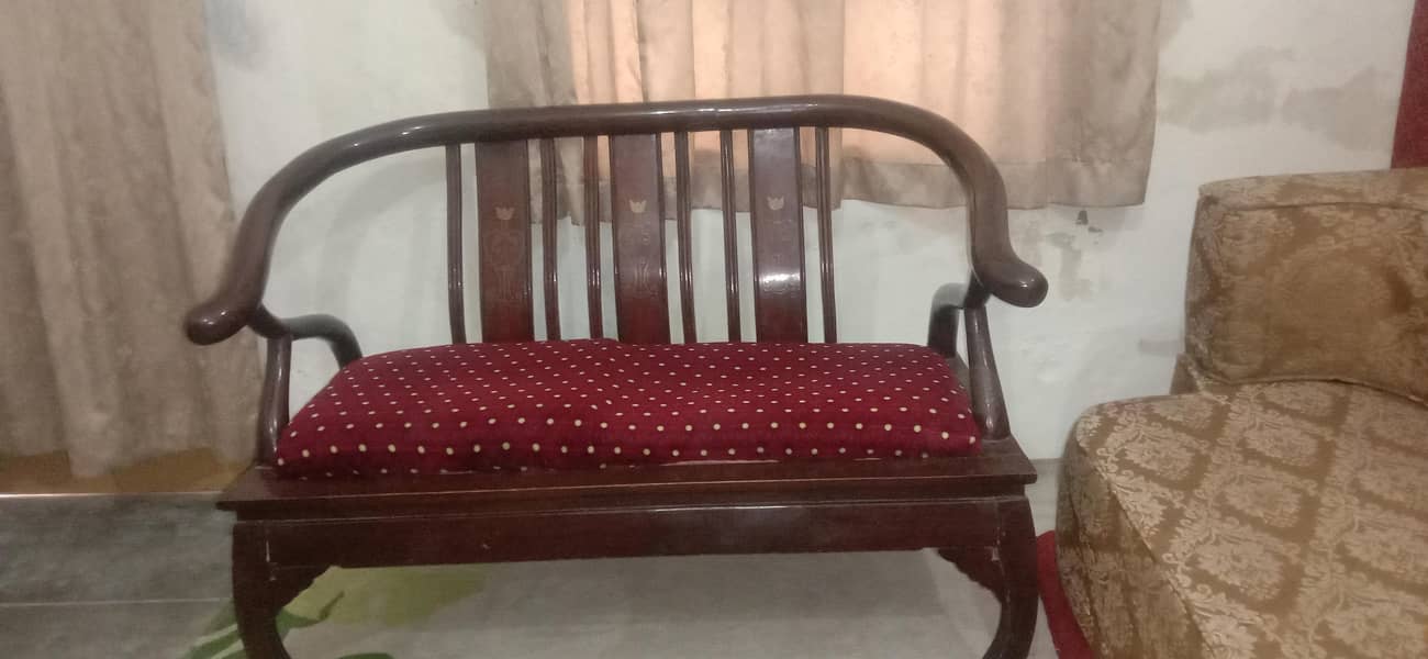 سیکنڈ ہینڈ لکڑی کا صوفہ سیٹ فروخت کے لیے دستیاب ہے، 8