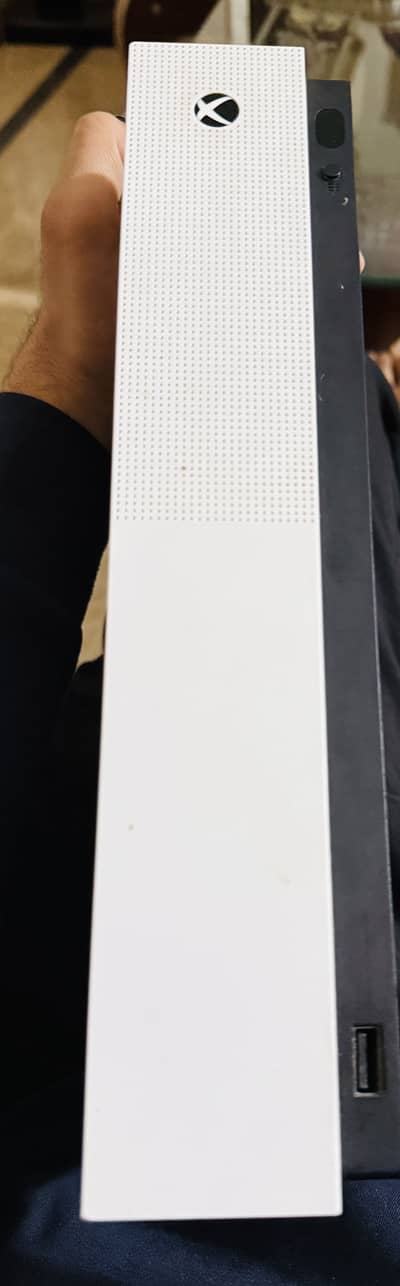 Xbox one s all digital