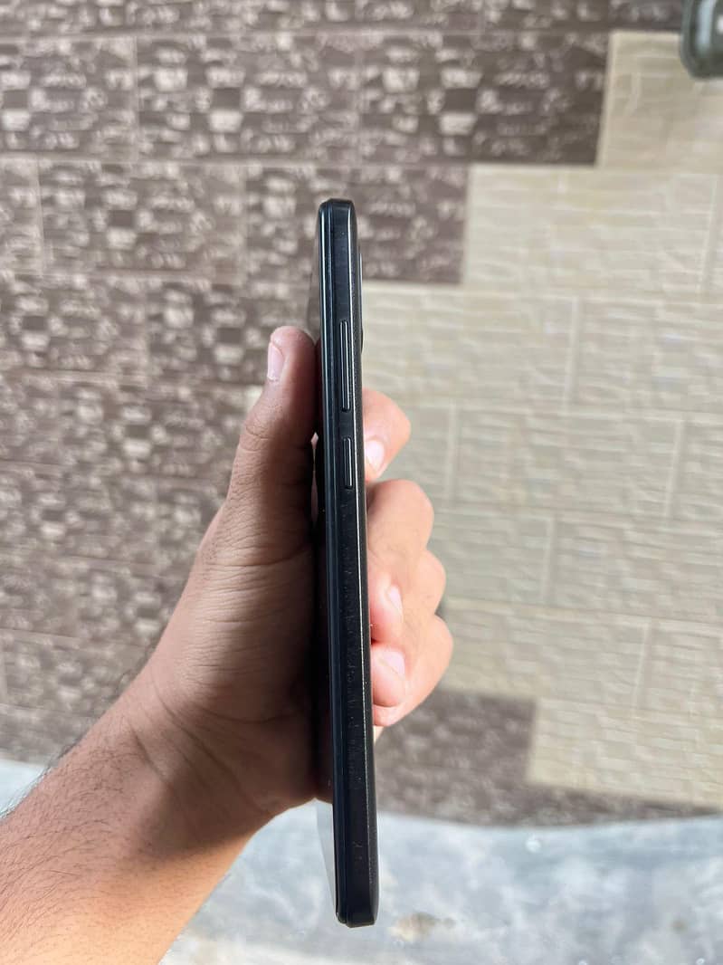 Redmi A2 plus 3