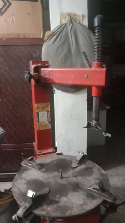 Tyre Changer Mashine