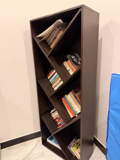 Book Shelf