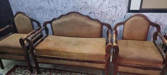 sofa set 7 seater in good condition for sale