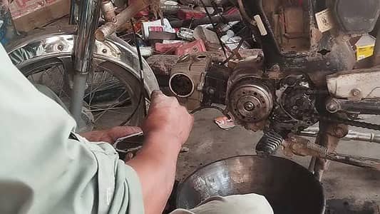 Motorcycle Mechani  Ki Zarorat Ha