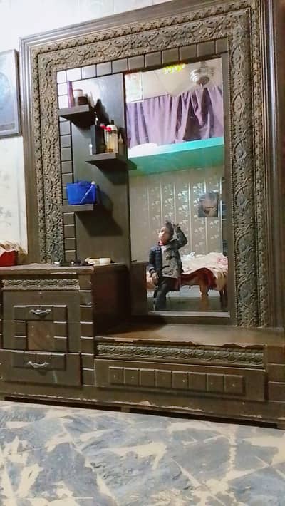 shoe Racks used ma ha contact me WhatsApp number 03227263882