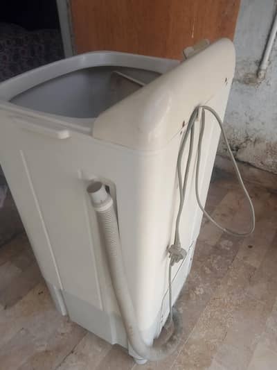 Haire washing machine