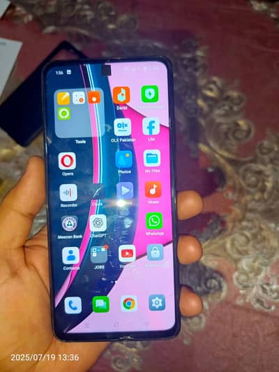 oppo a3x very less used complete box and receipt of oppo outlet