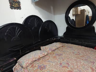 2 beds king and one queen size bed