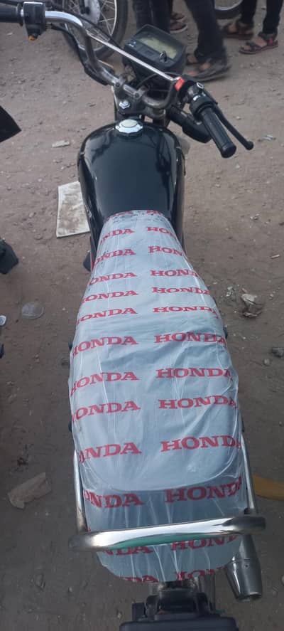 Honda CD. 70 2018 model. origional bike for sale