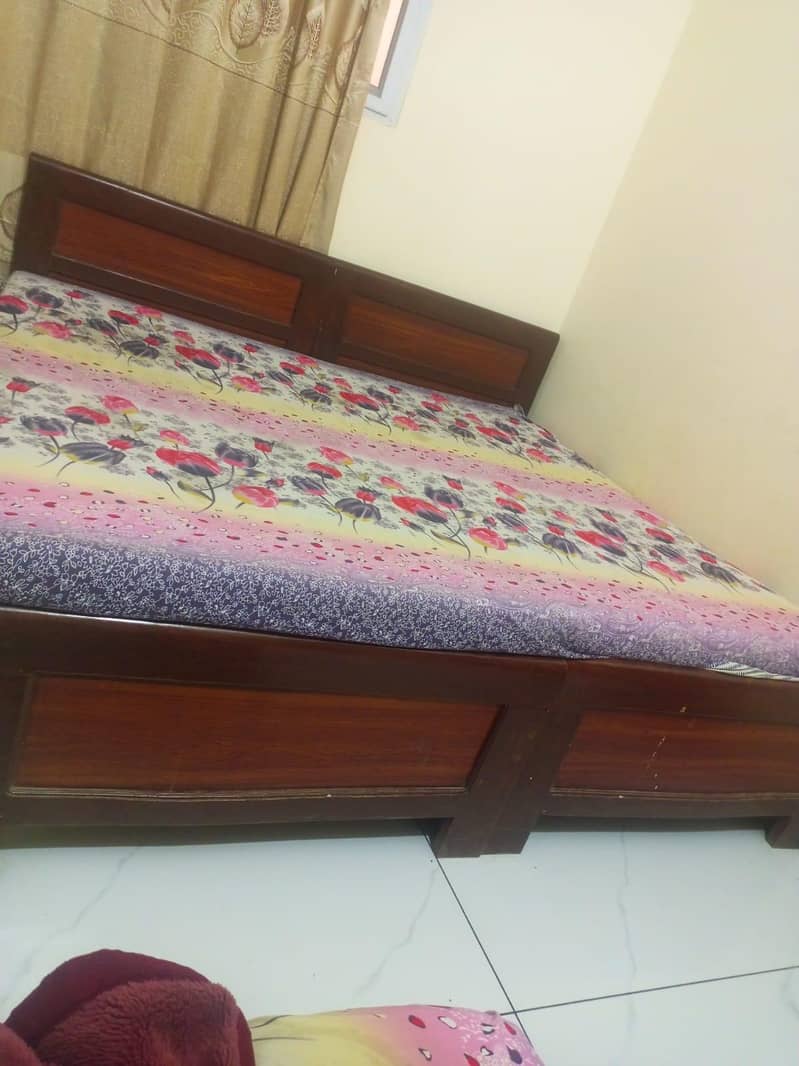 single bed 0