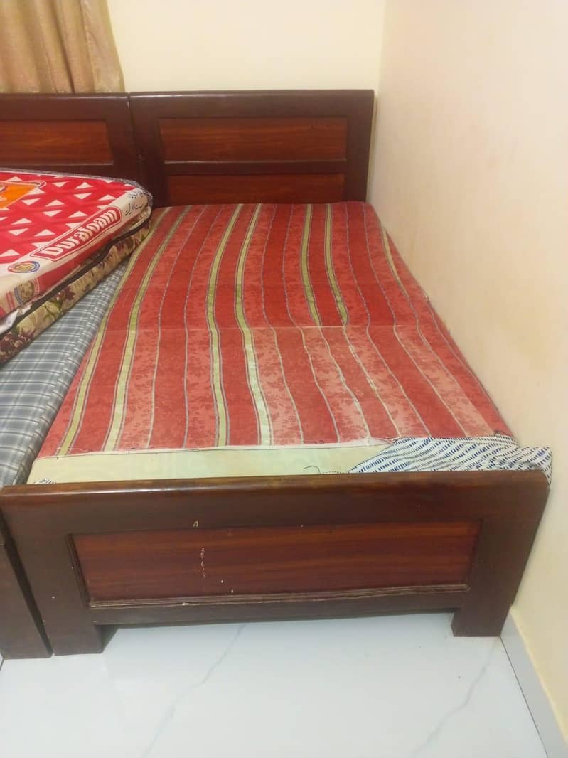 single bed 4