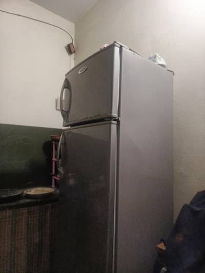 singer fridge used  for  3 to 4 years