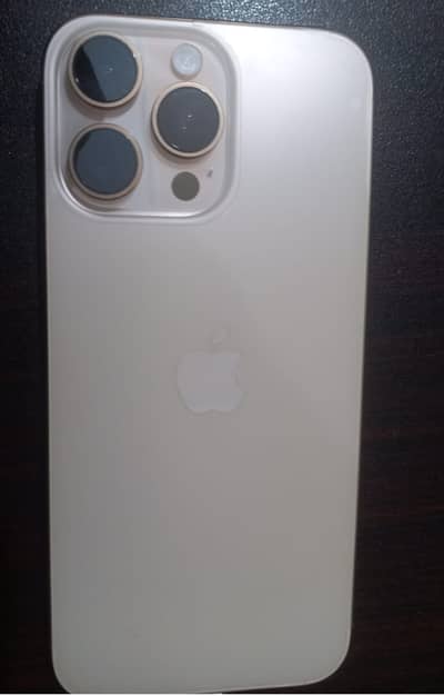 Apple iPhone 16 Pro Max