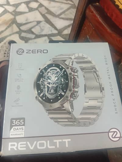 zero life style revoltt with box