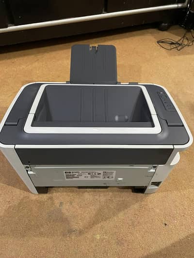 HP LaserJet P1505 (with wire)