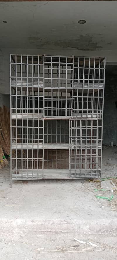 4 squre box iron cage