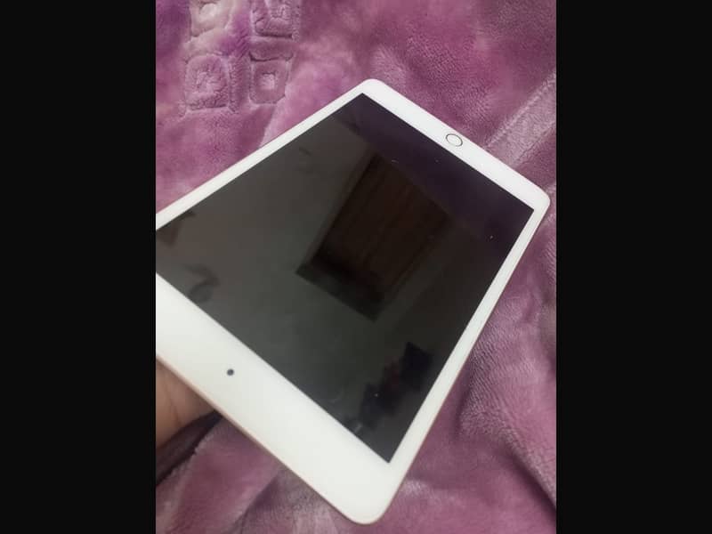 IPAD MINI 5 1