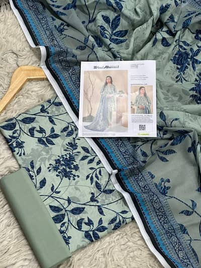 Simple houseware dresses