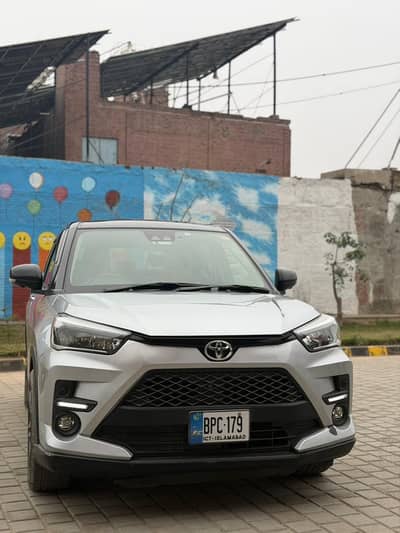 TOYOTA RAIZE 2021 silver