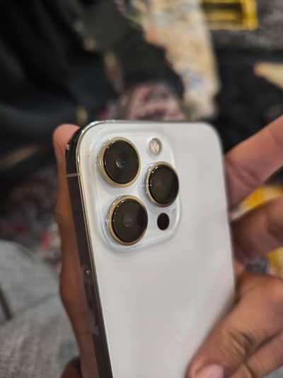 I phone 13 pro JV 256 gb