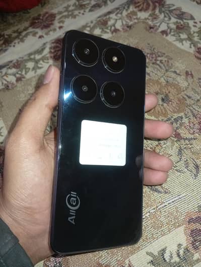 4+4 / 128 GB ALL OKAY WITH ORIGINAL BOX