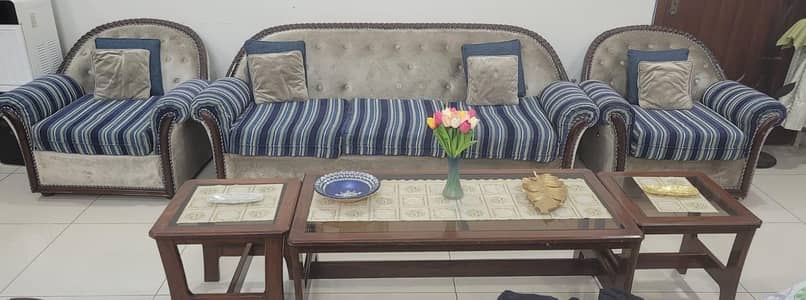 7 seater sofa with tables  set