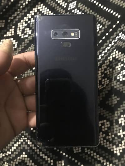 6/128 samsung note 9