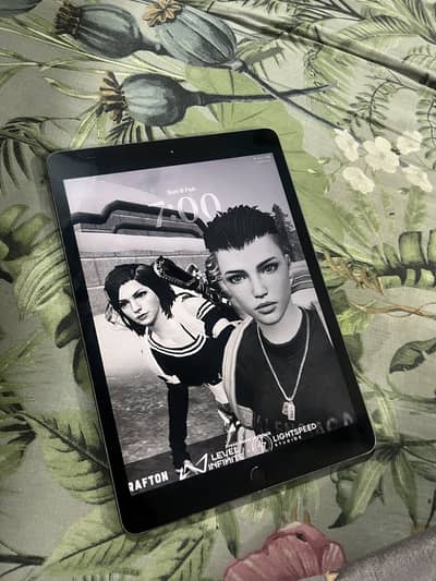 Ipad 8th gen 128 gb with box only.