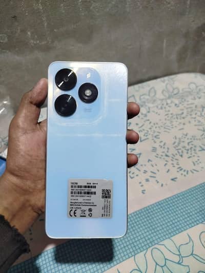 Techno spark go 2024 | White+Blue Shade | 10 out Of 8 Condition