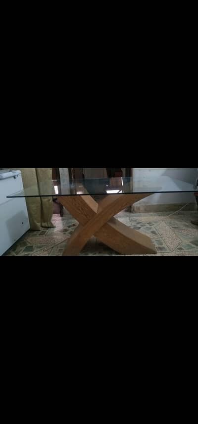 MODERN GLASS TOP DINNING TABLE