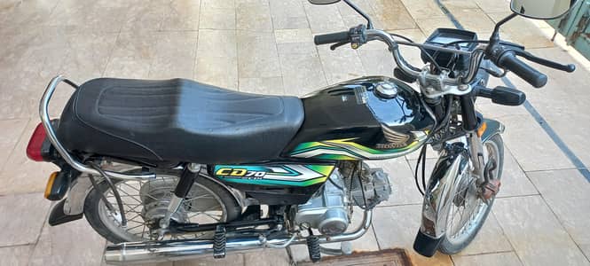 Honda CD 70, 2023, Black colour and Excellent condition