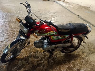 CD 70 BIKE FOR SALE