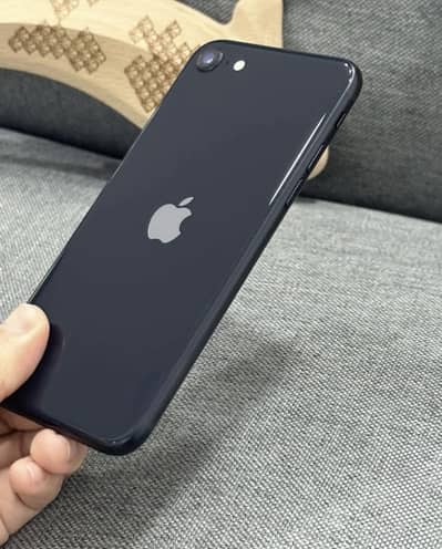 IPhone SE 3rd Gen 2022 | 97% Battery Health