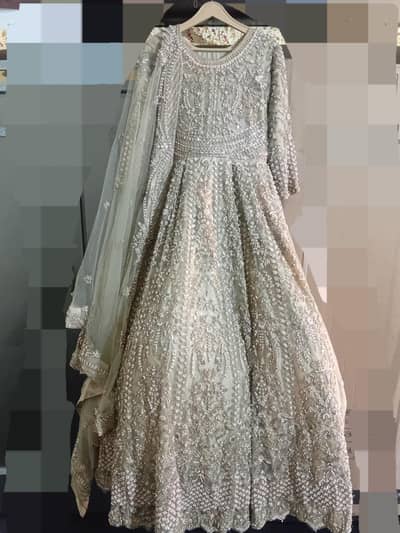 Heavy nude / champagne bridal maxi , worn once for 2 hrs