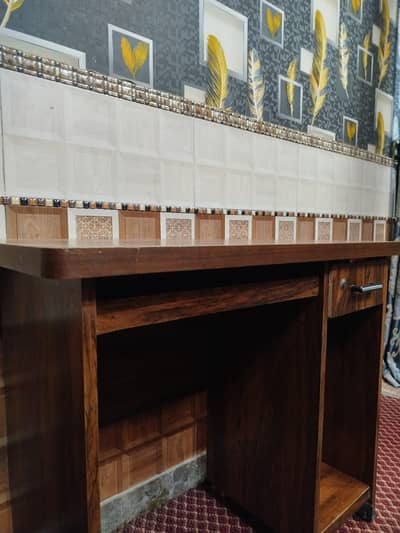 study or computer table