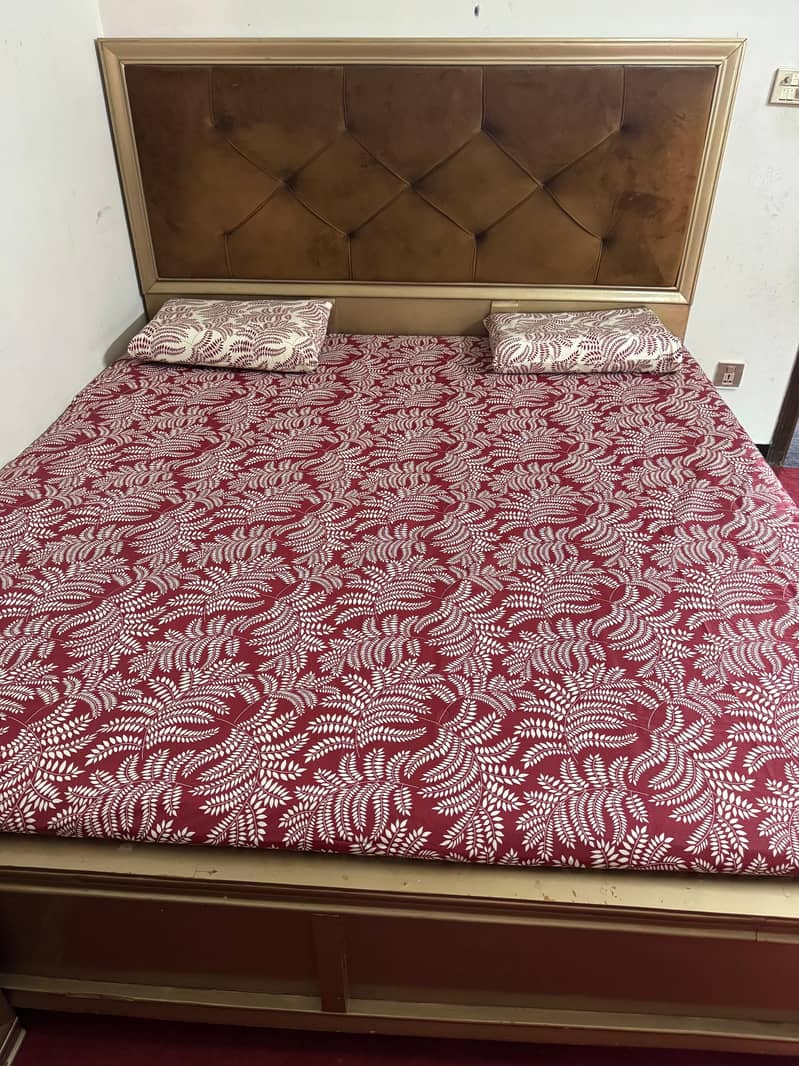 Bed set (without mattress) 4