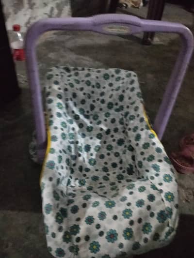 baby carry cot for sale urgently