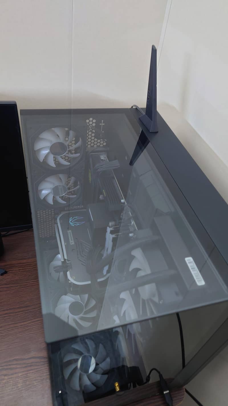 High end PC (without GPU) 11