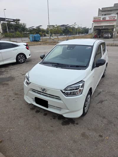 Daihatsu Mira 2021