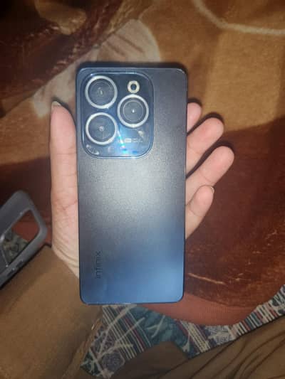 Infinix Hot 40