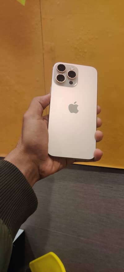 iPhone 16 Pro Max (256GB) Factory Unlocked